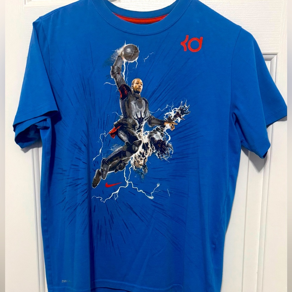Kevin Durrant (KD)Nike blue dri-fit cotton polyester T-shirt size youth L